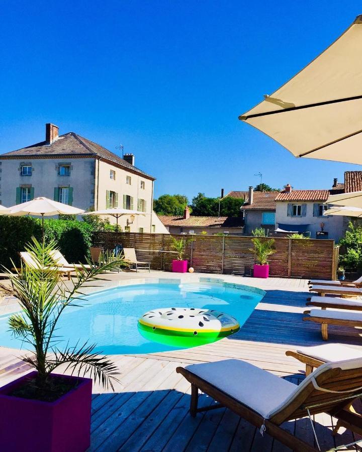 Maison Hirondelles Gites Mezieres-sur-Issoire Ngoại thất bức ảnh