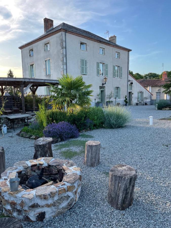 Maison Hirondelles Gites Mezieres-sur-Issoire Ngoại thất bức ảnh