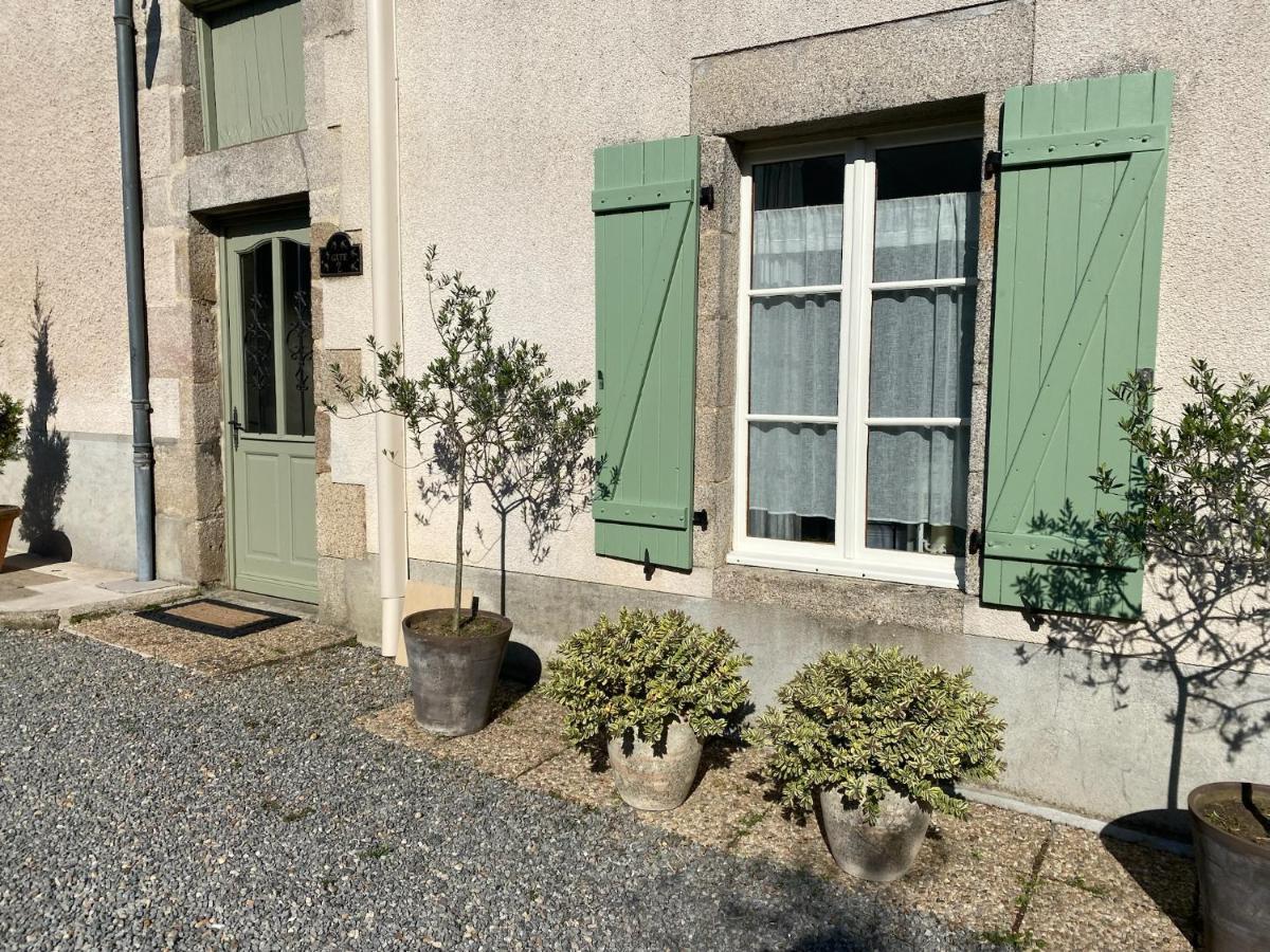 Maison Hirondelles Gites Mezieres-sur-Issoire Ngoại thất bức ảnh